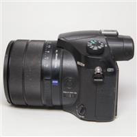 Used Sony RX10 IV