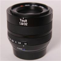 Used Zeiss Touit 32mm f/1.8 Planar T* Fujifilm X