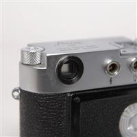 Used Leica M2 + case