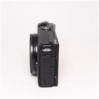 Used Canon EOS M200