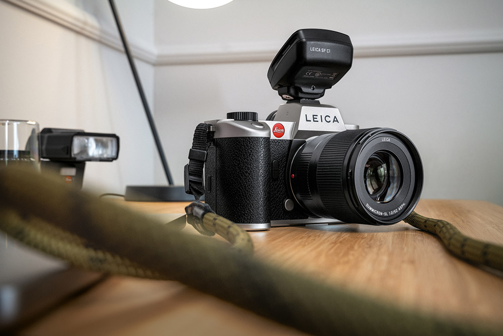 Leica_SL2_silver_50mm-lens-02