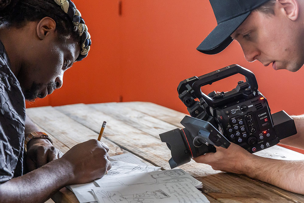 canon-eos-c400-editorial-01 canon-eos-c400-editorial-01