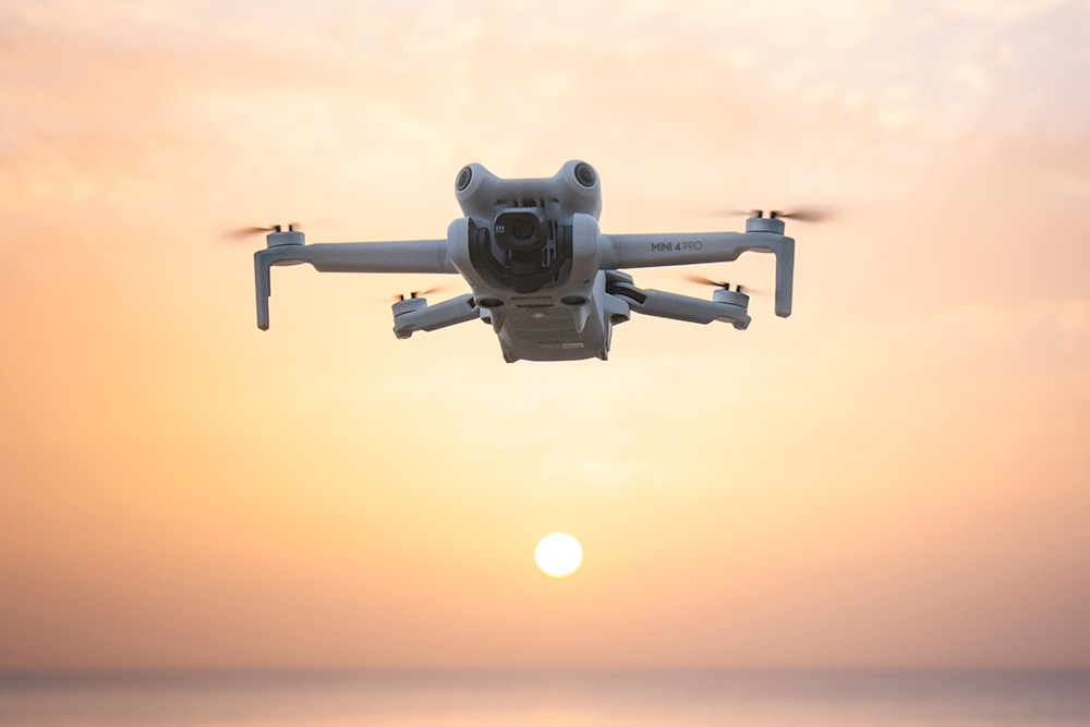 dji-mini-4-pro-flight-03