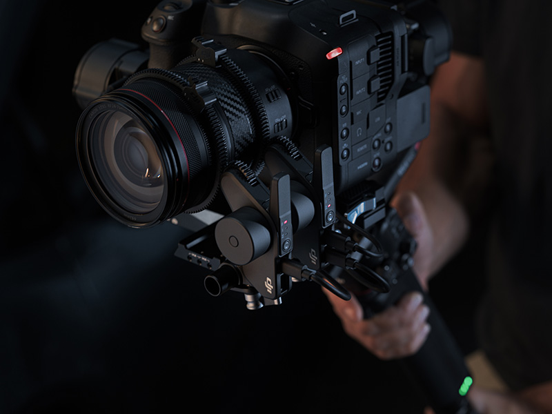 dji-rs-4-pro-gimbal-01 dji-rs-4-pro-gimbal-01