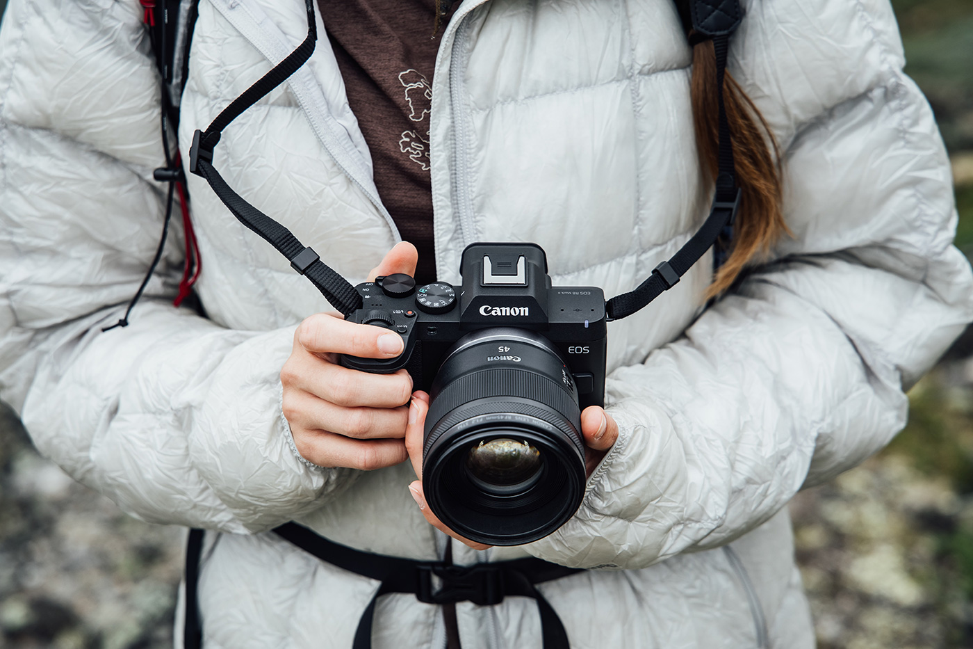 eos-r8-ii-lifestyle-02 eos-r8-ii-lifestyle-02