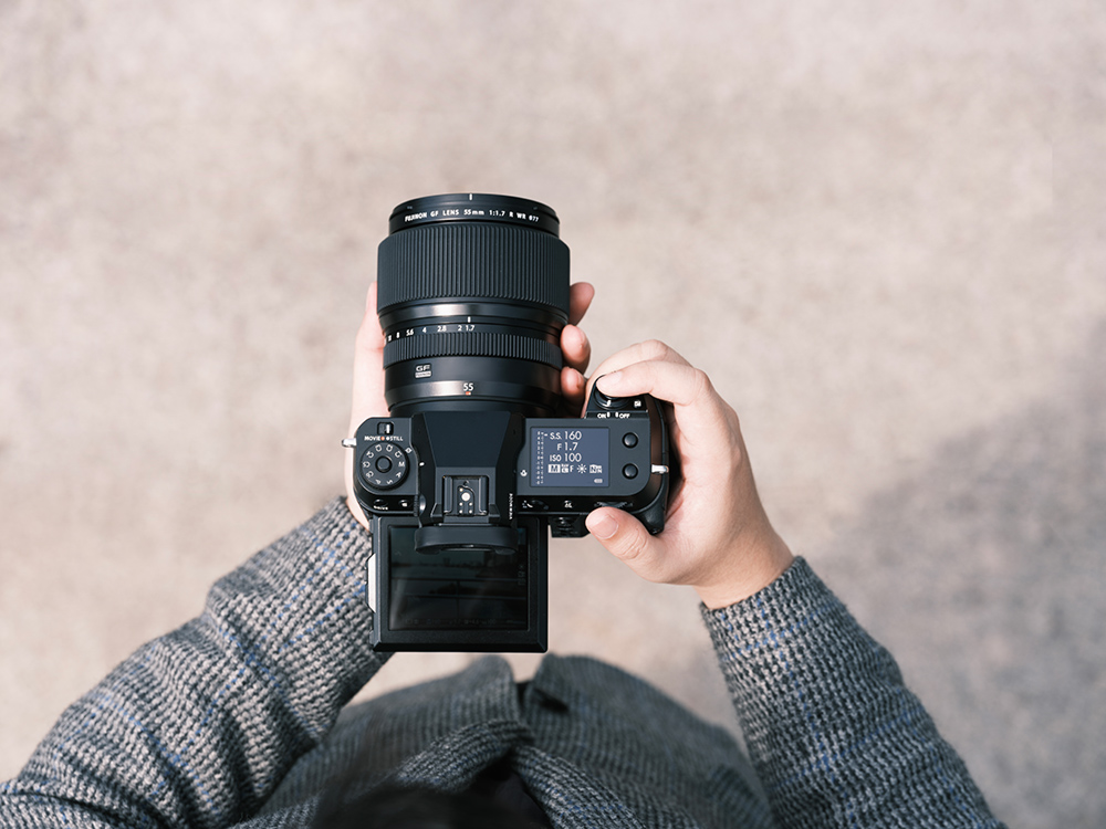 fujifilm-gf-55mm-lens-02