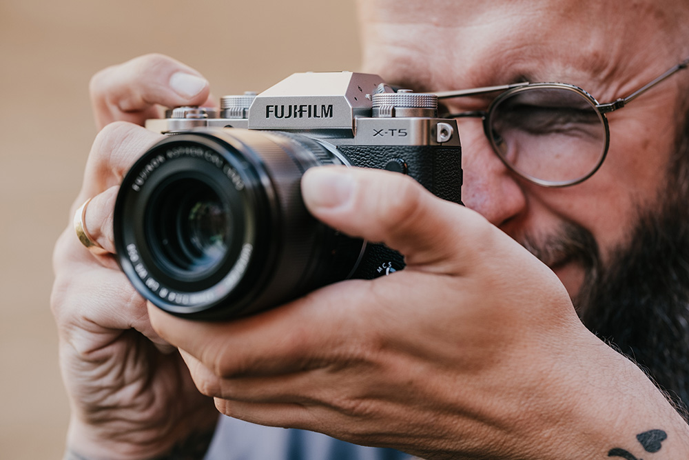 fujifilm-x-t5-camera-02 fujifilm-x-t5-camera-02