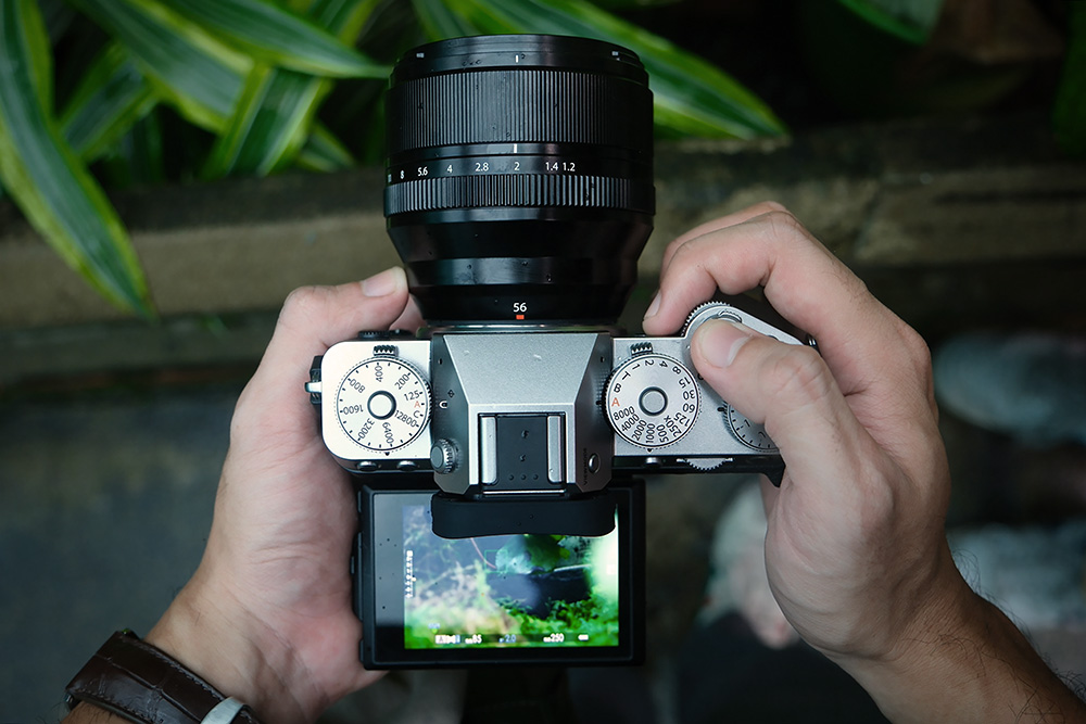 fujifilm-x-t5-camera-03 fujifilm-x-t5-camera-03