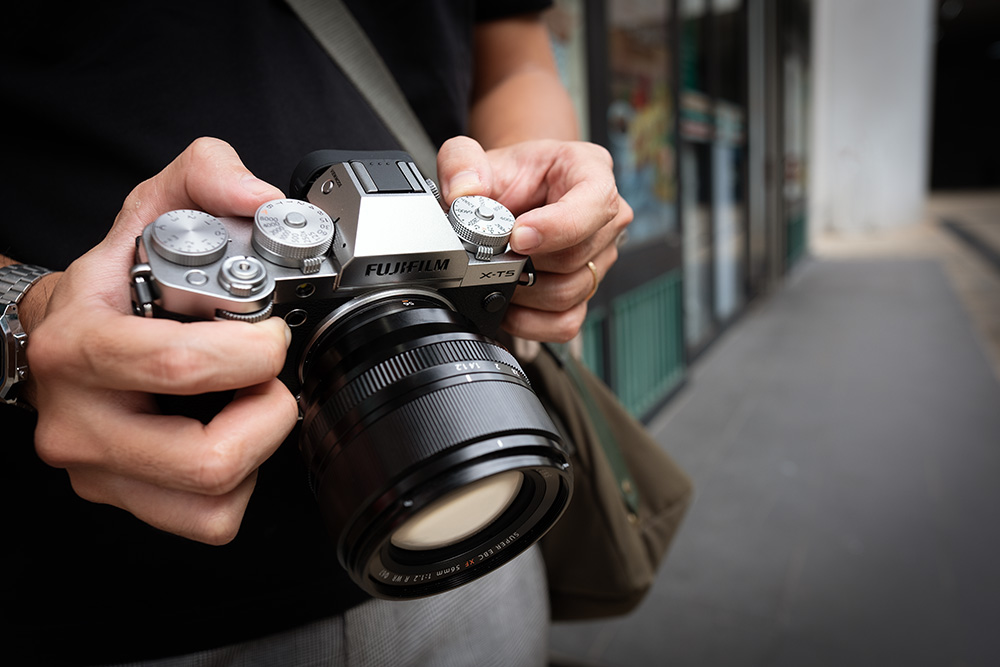 fujifilm-x-t5-camera-04 fujifilm-x-t5-camera-04