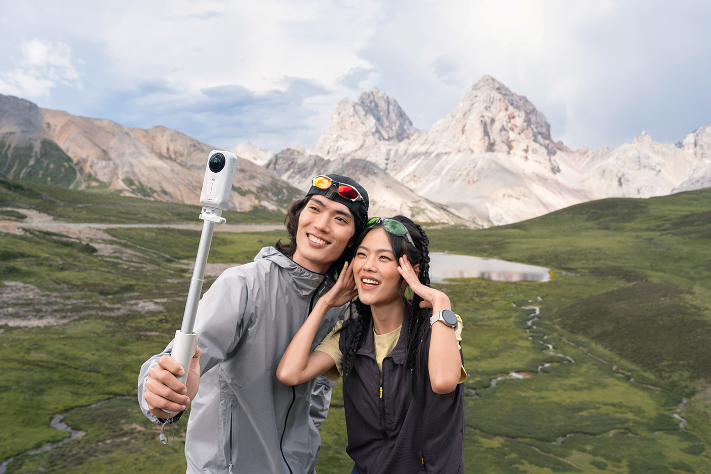 insta360-x6-lifestyle-05 insta360-x6-lifestyle-05