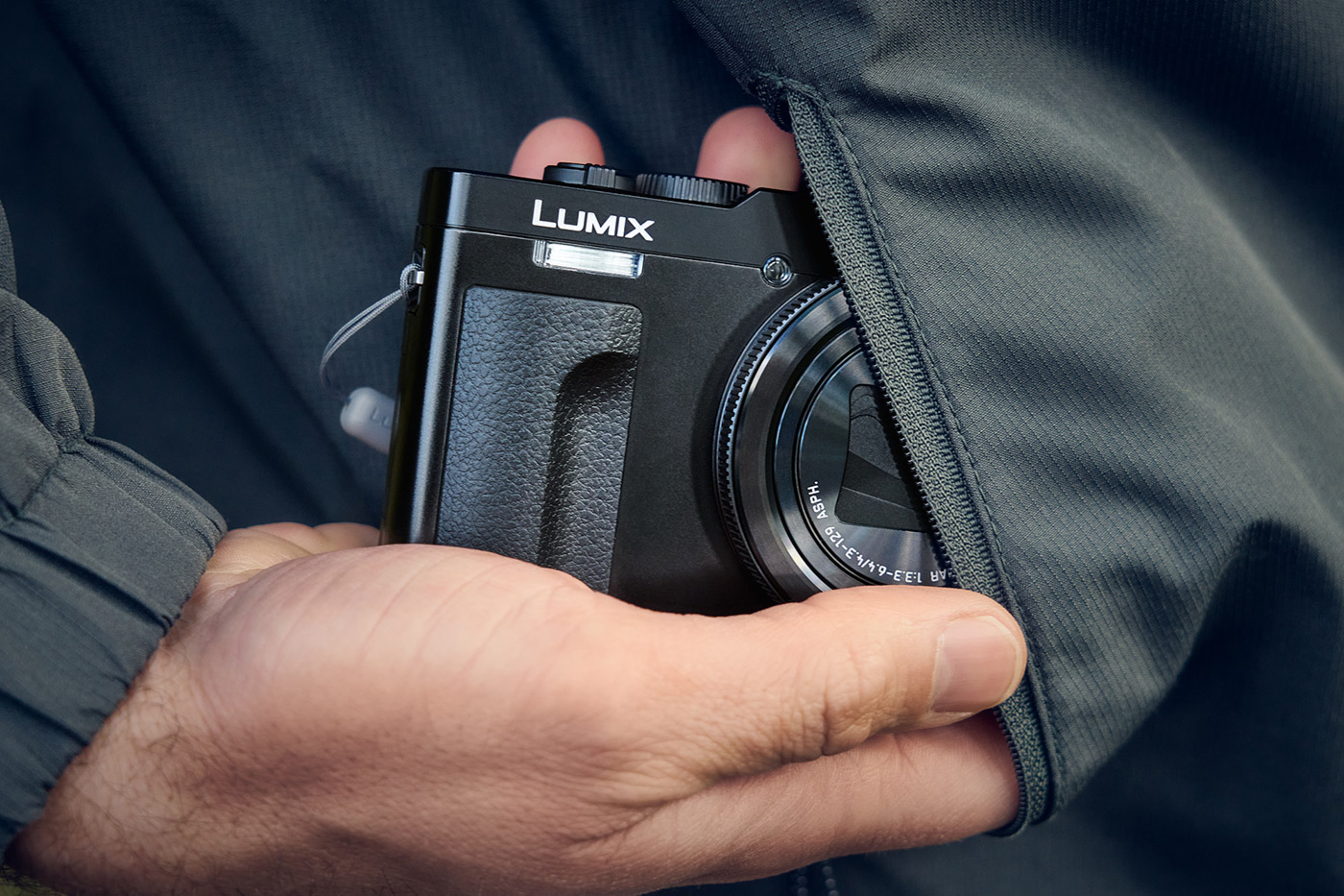 lumix-tz-99-lifestyle-02 lumix-tz-99-lifestyle-02