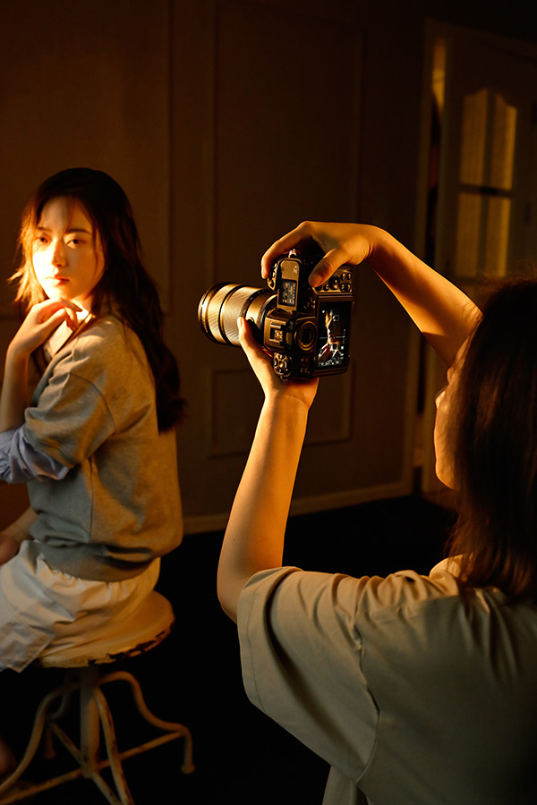 nikon-z-24-70-lifestyle-01 nikon-z-24-70-lifestyle-01
