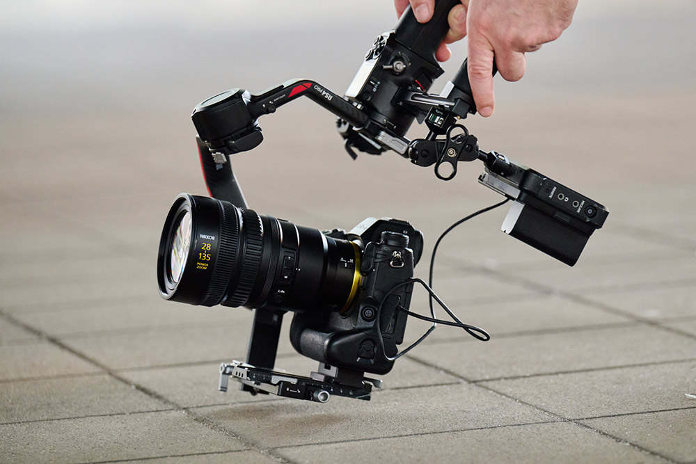 nikon-z-28-135mm-f4-pz-04 nikon-z-28-135mm-f4-pz-04