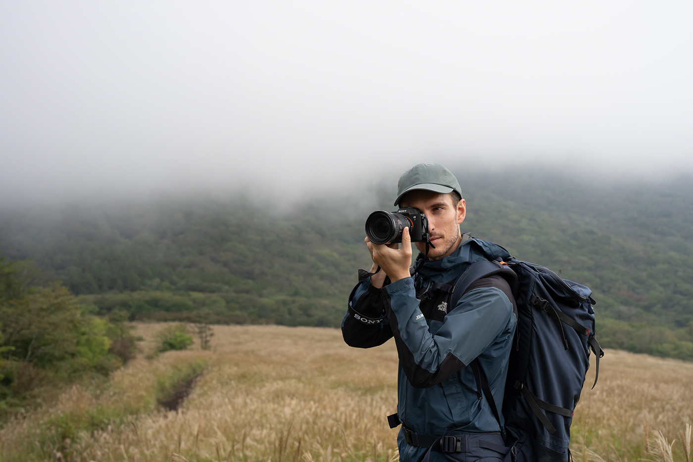 sony-a7v-lifestyle-02