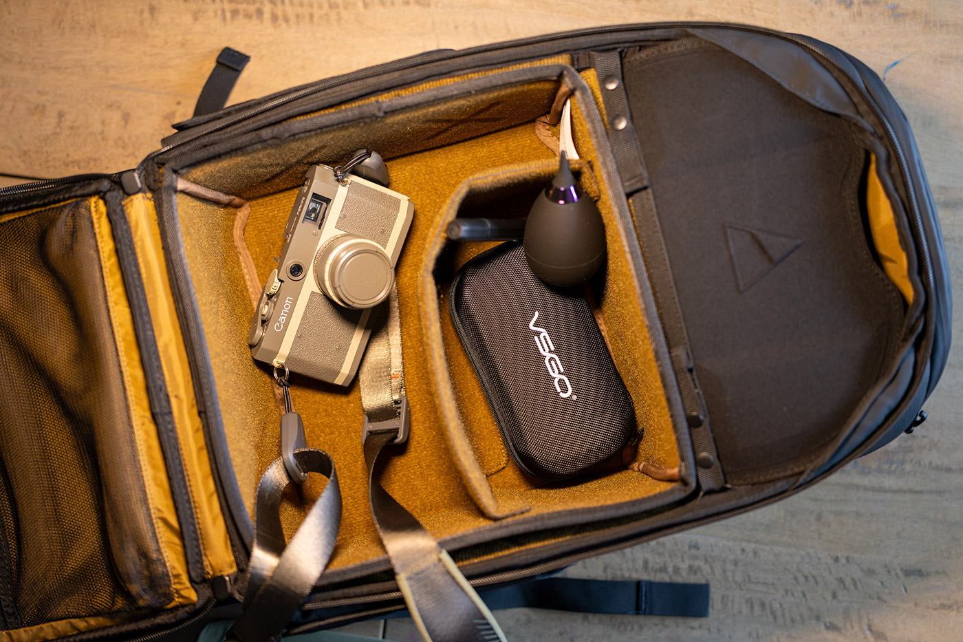 vsgo-cleaning-kit-mckinnon-backpack vsgo-cleaning-kit-mckinnon-backpack